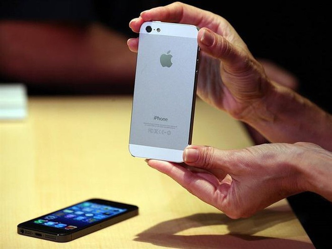 Diem lai nhung mau iPhone dep nhat trong lich su Apple-Hinh-4