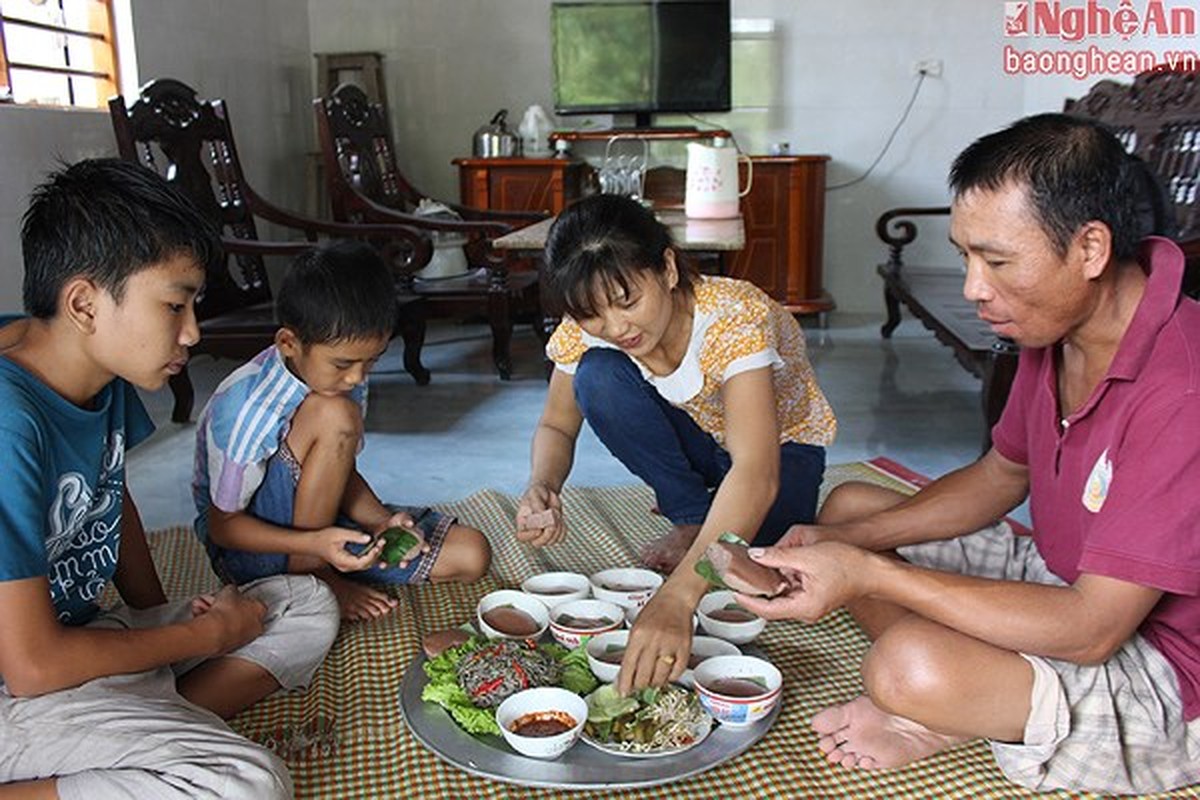 Dieu thu vi ve mon banh duc do thom ngon cua Nghe An-Hinh-8