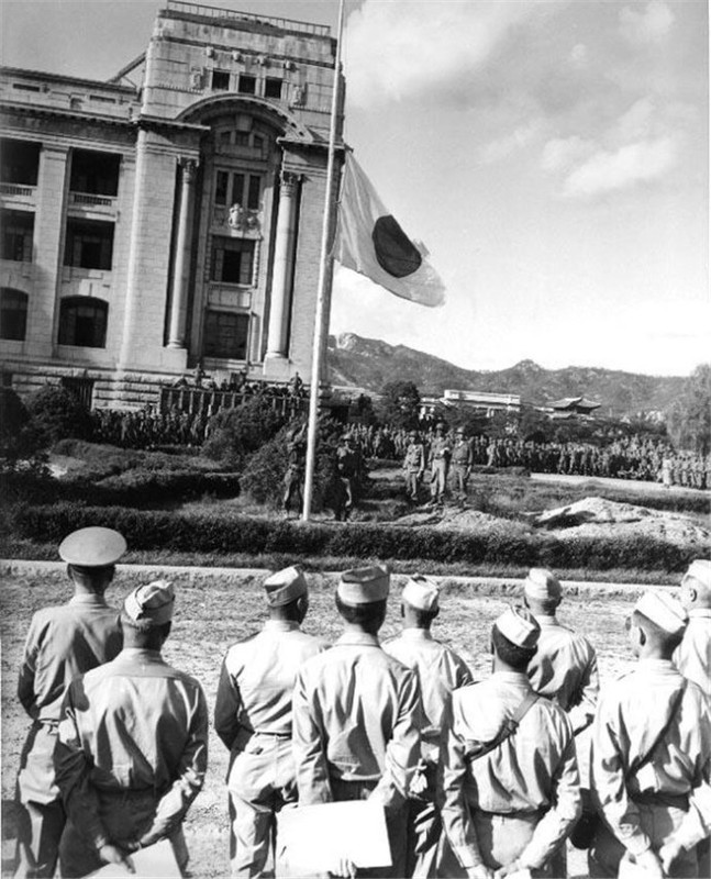 Cuc hiem canh quan Nhat dau hang dong minh o Trieu Tien 1945-Hinh-9