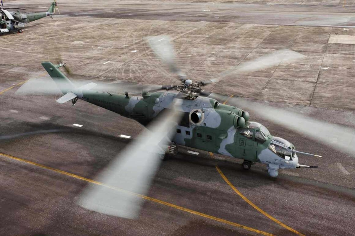 Bai hoc dat gia ve rui ro sau su co truc thang Mi-24-Hinh-18