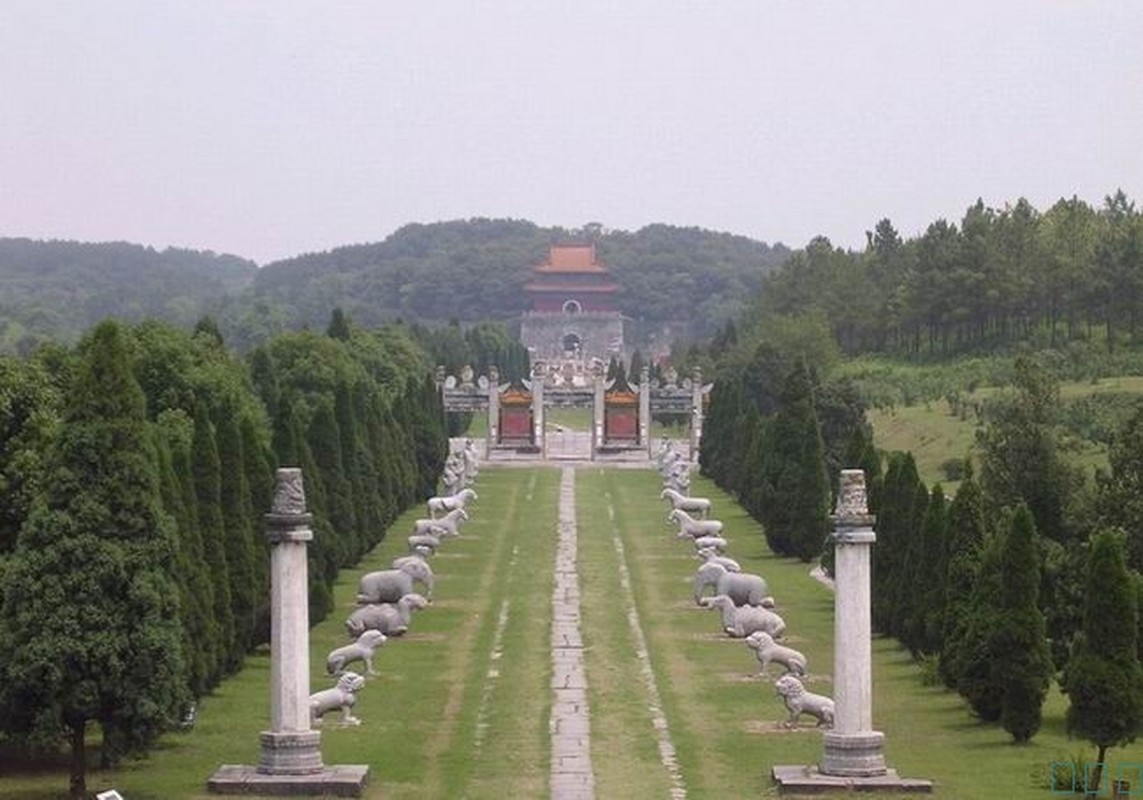 Bi mat phong thuy khi xay dung lang mo cho Hoang de Trung Quoc-Hinh-10