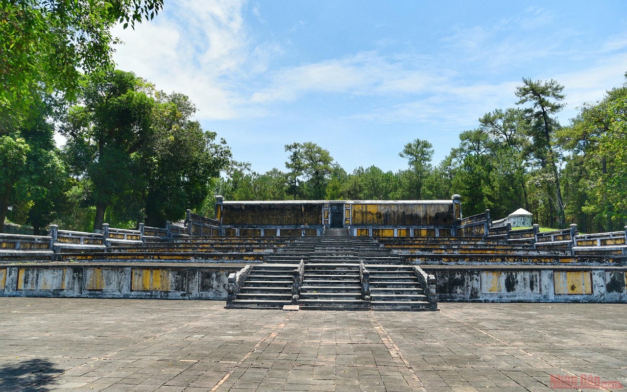 Bi mat phong thuy khi xay dung lang mo cho Hoang de Trung Quoc-Hinh-4