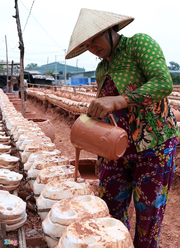 Hoi ha san xuat gom ga vang phuc vu Tet-Hinh-3