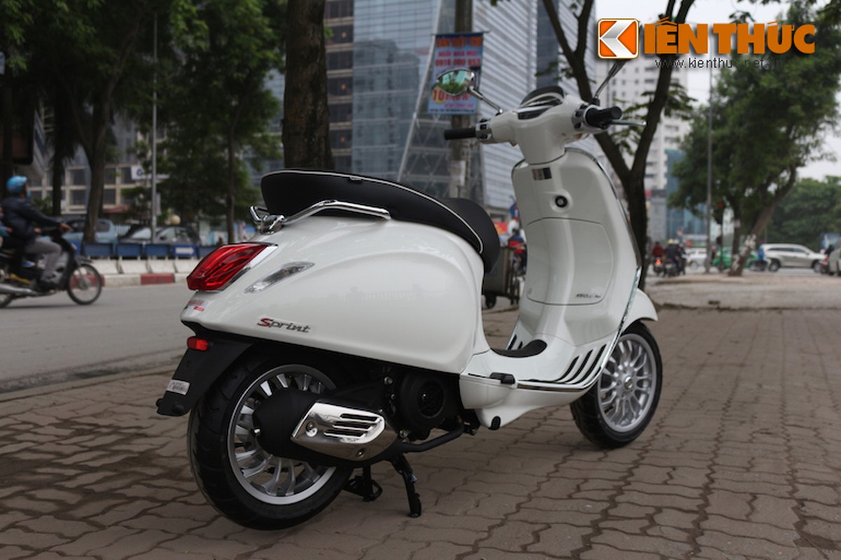 “Xuc dong” truoc Vespa Sprint 150 i.e. 3V “trang tinh khoi“-Hinh-5