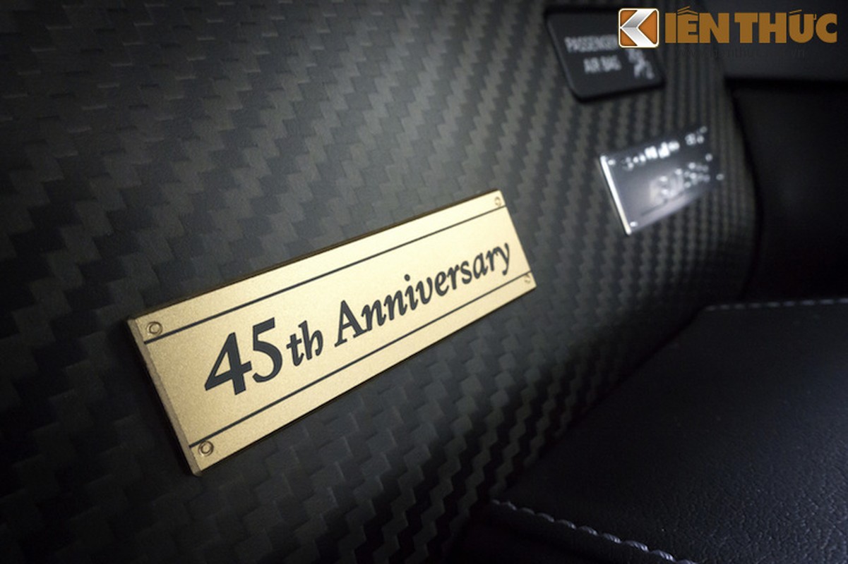 Chiem nguong “hang hiem” Nissan GT-R 45th Anniversary “ban gold“-Hinh-6