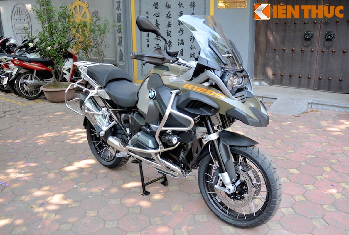 “Chien binh” R1200GS Adventure gia 810 trieu dong tai Ha Noi