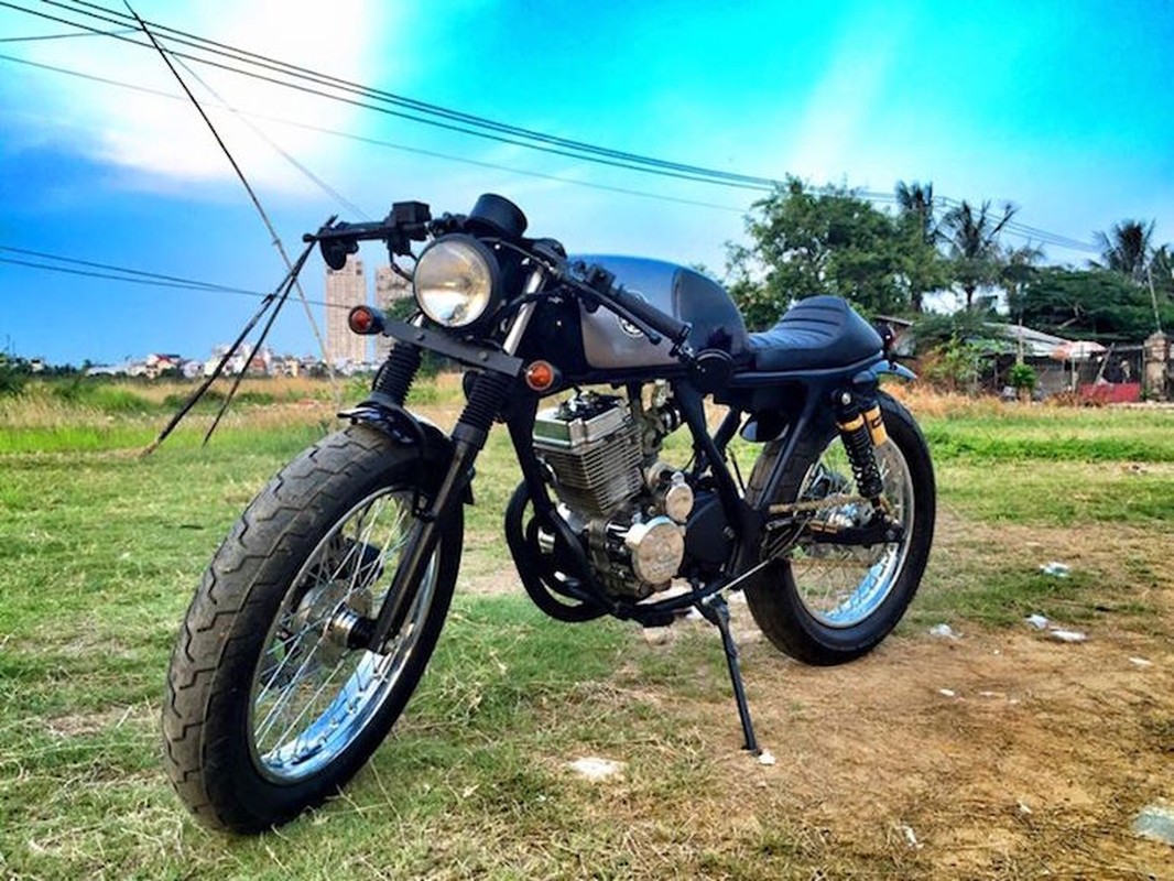 Daelim do len cafe racer “mau muc” tu tho Sai Gon