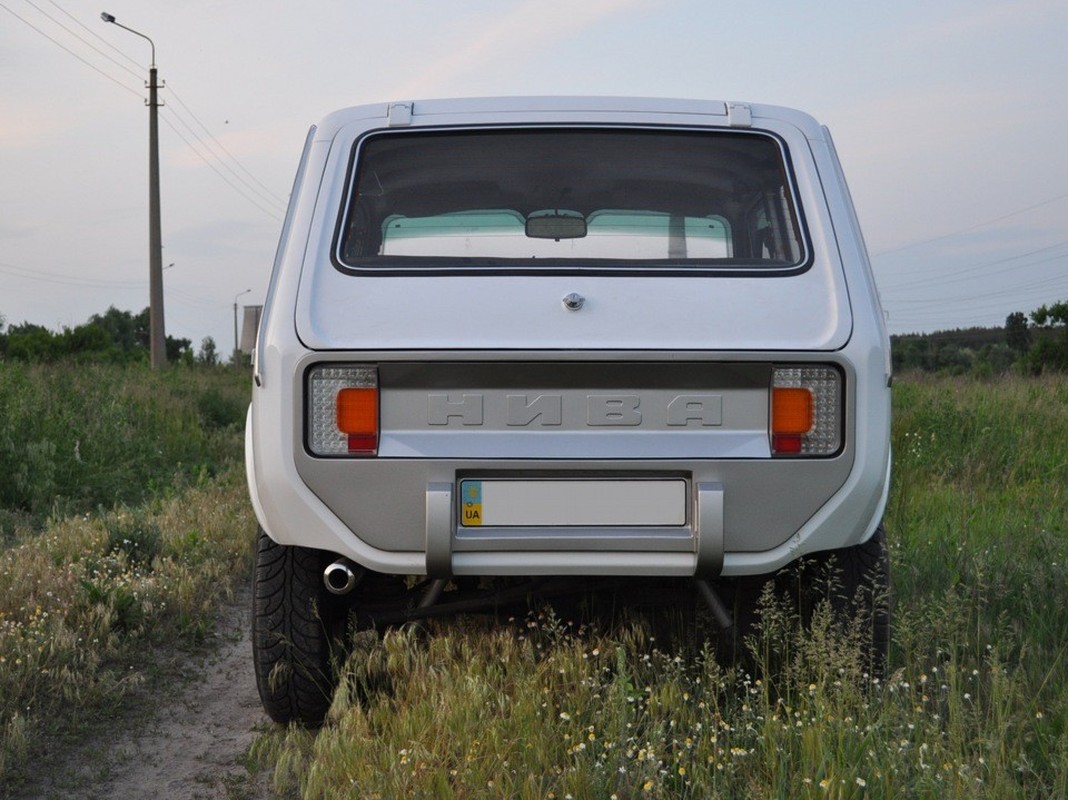 Khi nguoi Ukraina dua Lada Niva vao the ky 21-Hinh-3