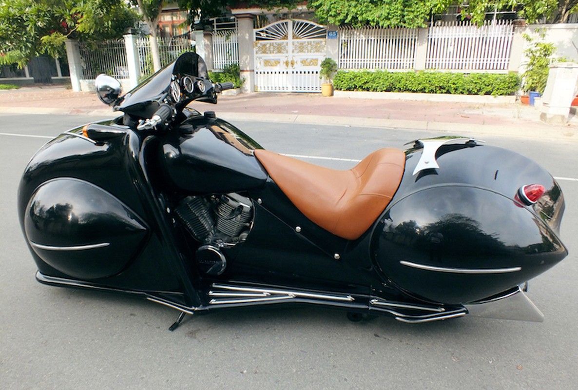 “Bo canh cung” Henderson Motorcycle 1930 “made in Vietnam“