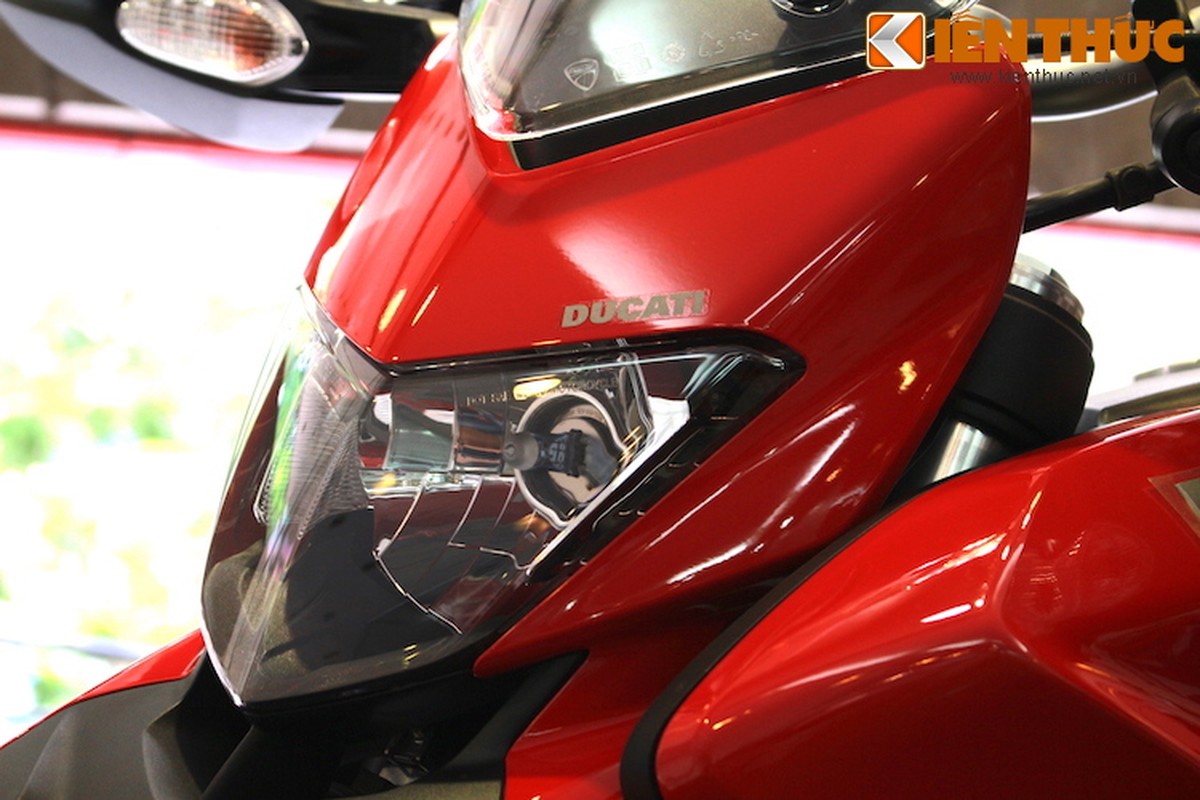 Ducati Hyperstrada phien ban 2015 