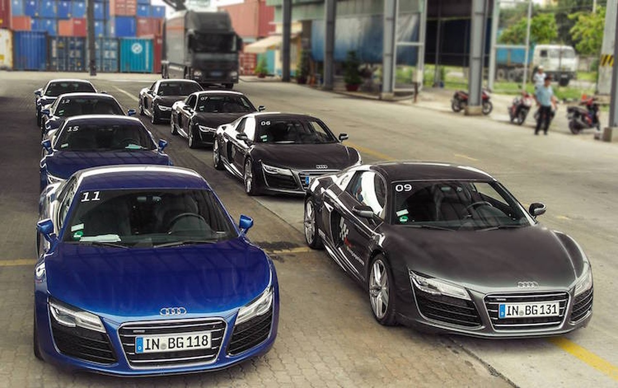 Dan sieu xe Audi R8 “ram ro, do bo” vao Viet Nam-Hinh-2