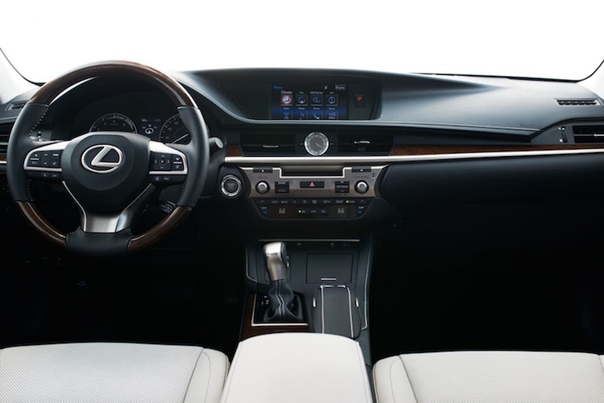 Soi tu “ngoai vao trong” Lexus ES ban nang cap 2016-Hinh-7