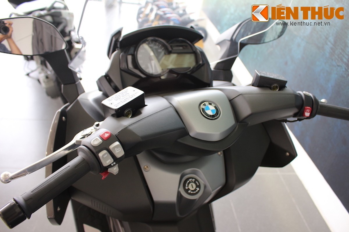 “Sieu moto tay ga” BMW C650GT gia 568 trieu tai Viet Nam-Hinh-7