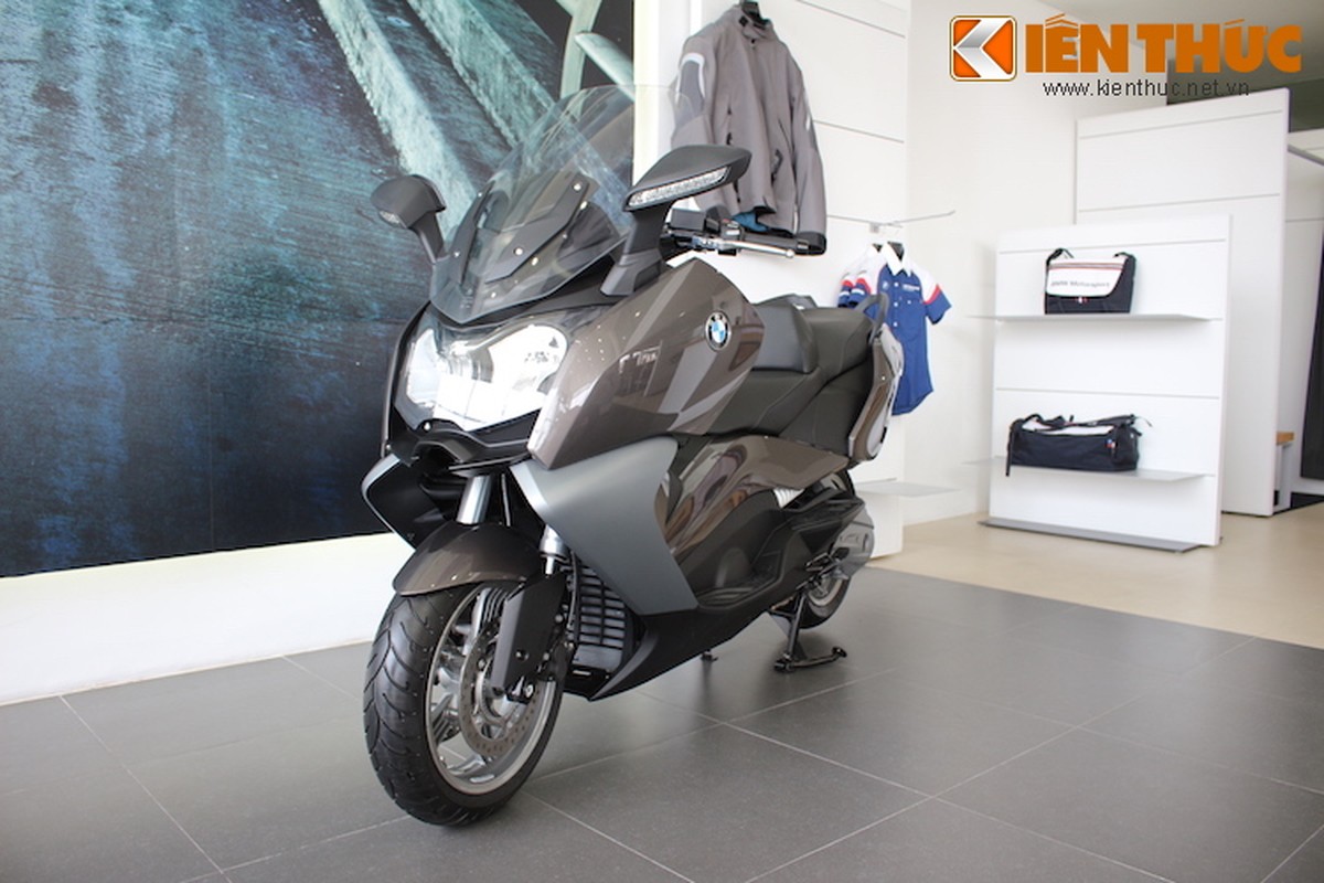 “Sieu moto tay ga” BMW C650GT gia 568 trieu tai Viet Nam