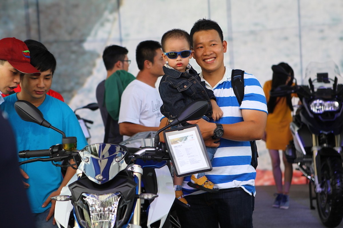 “Xe no hang khung” BMW tai ngay hoi Motorrad Day-Hinh-8