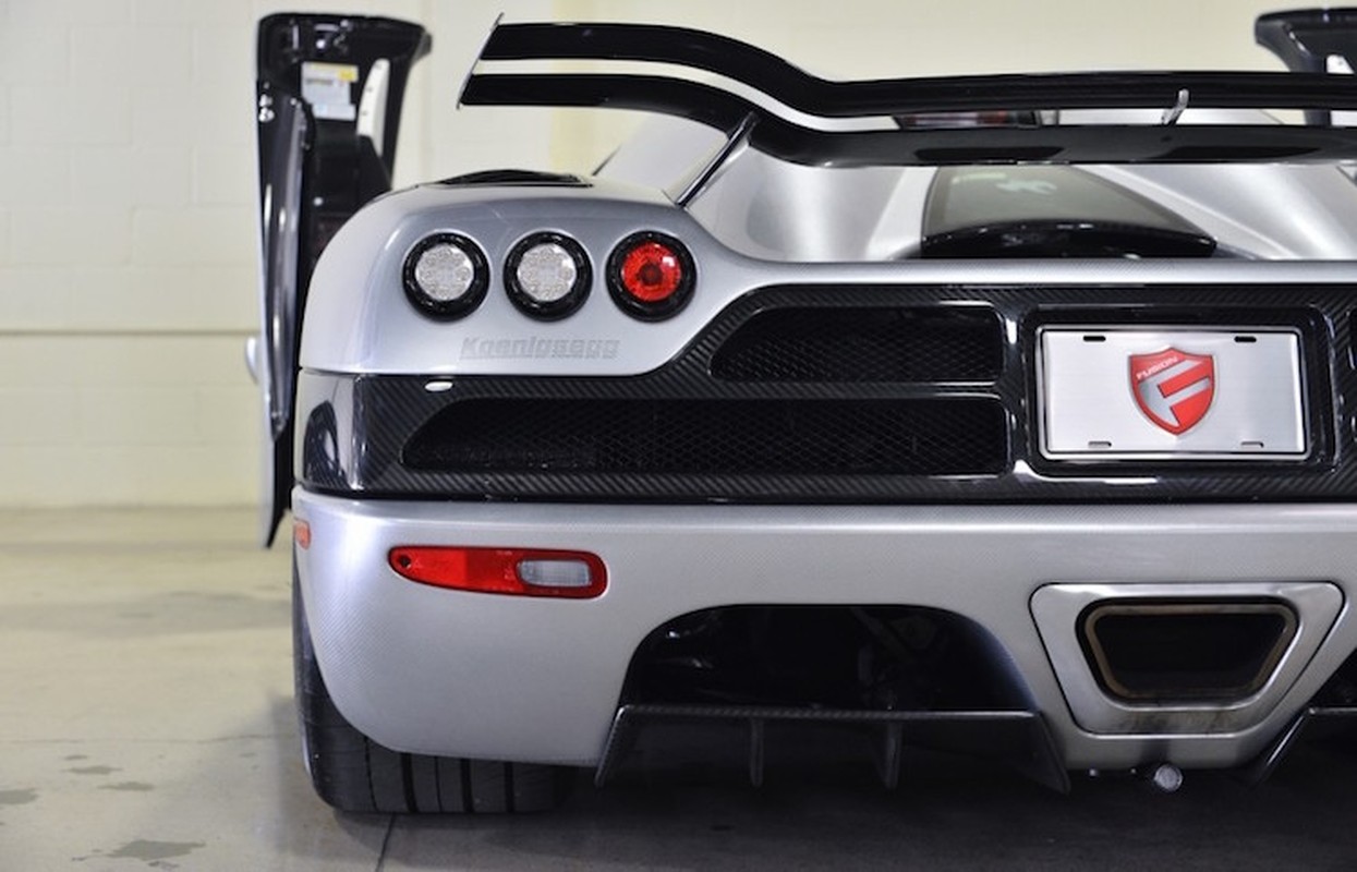 Can canh sieu xe Koenigsegg 10,8 ty cua Floyd Mayweather-Hinh-4