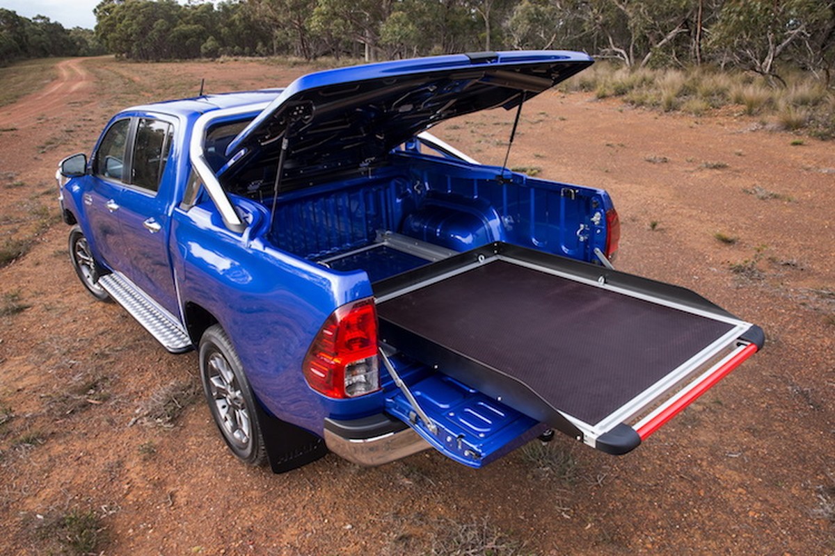 Vua ra mat, Toyota Hilux da co phu kien chinh hang “khung“-Hinh-6