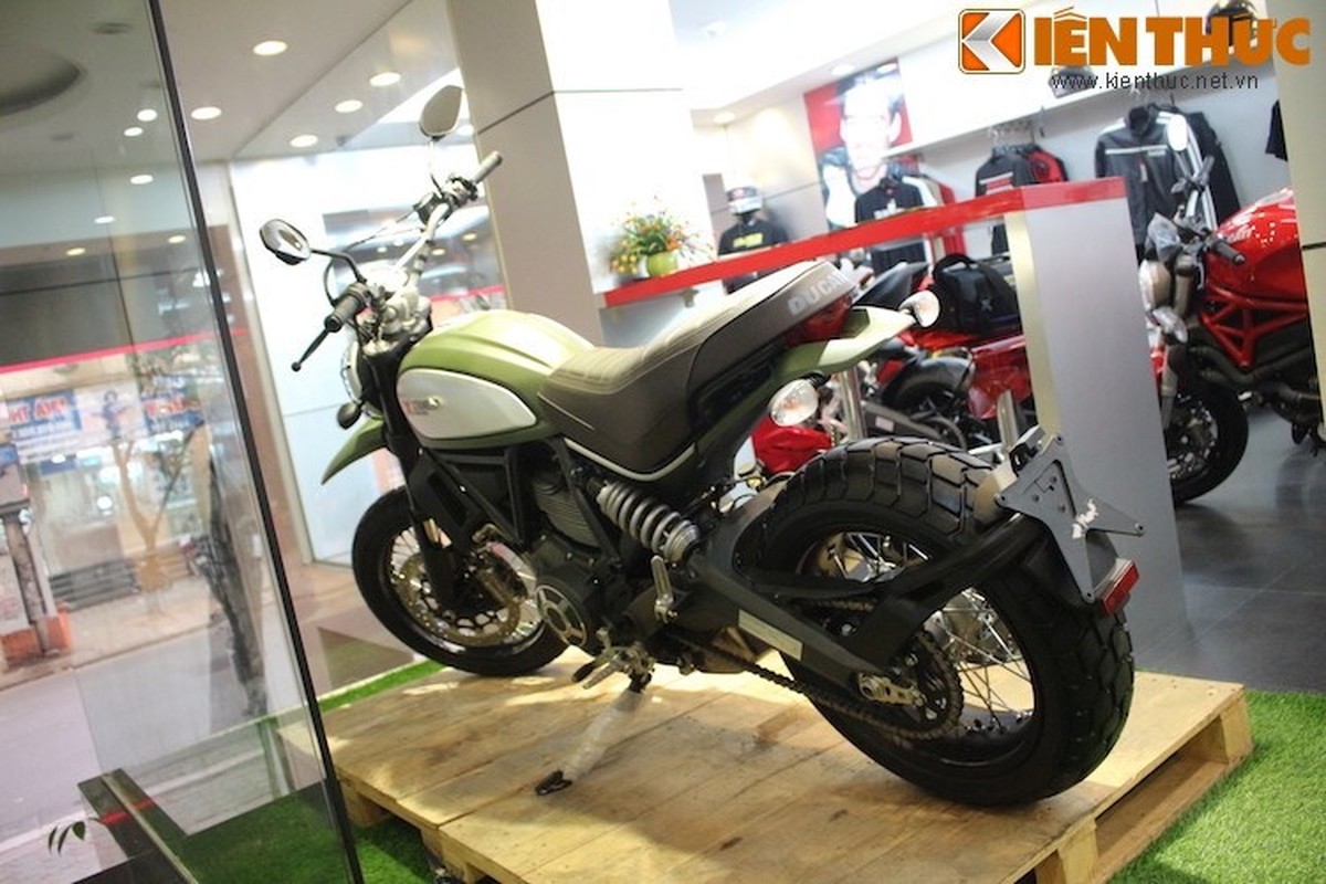 Toc Tien cuc “ngau” ben ban dien Ducati Scrambler-Hinh-7