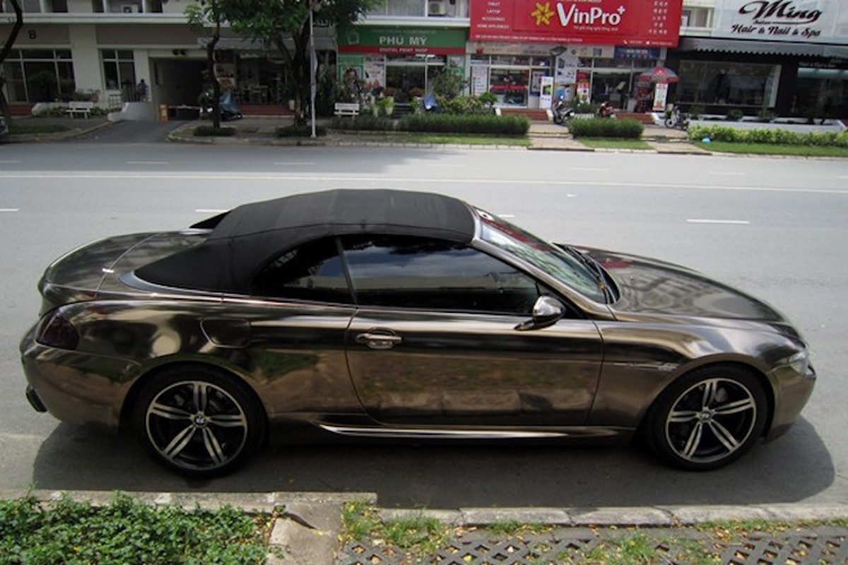 Ngam BMW M6 mui tran dan decal mau doc tren pho Viet-Hinh-2