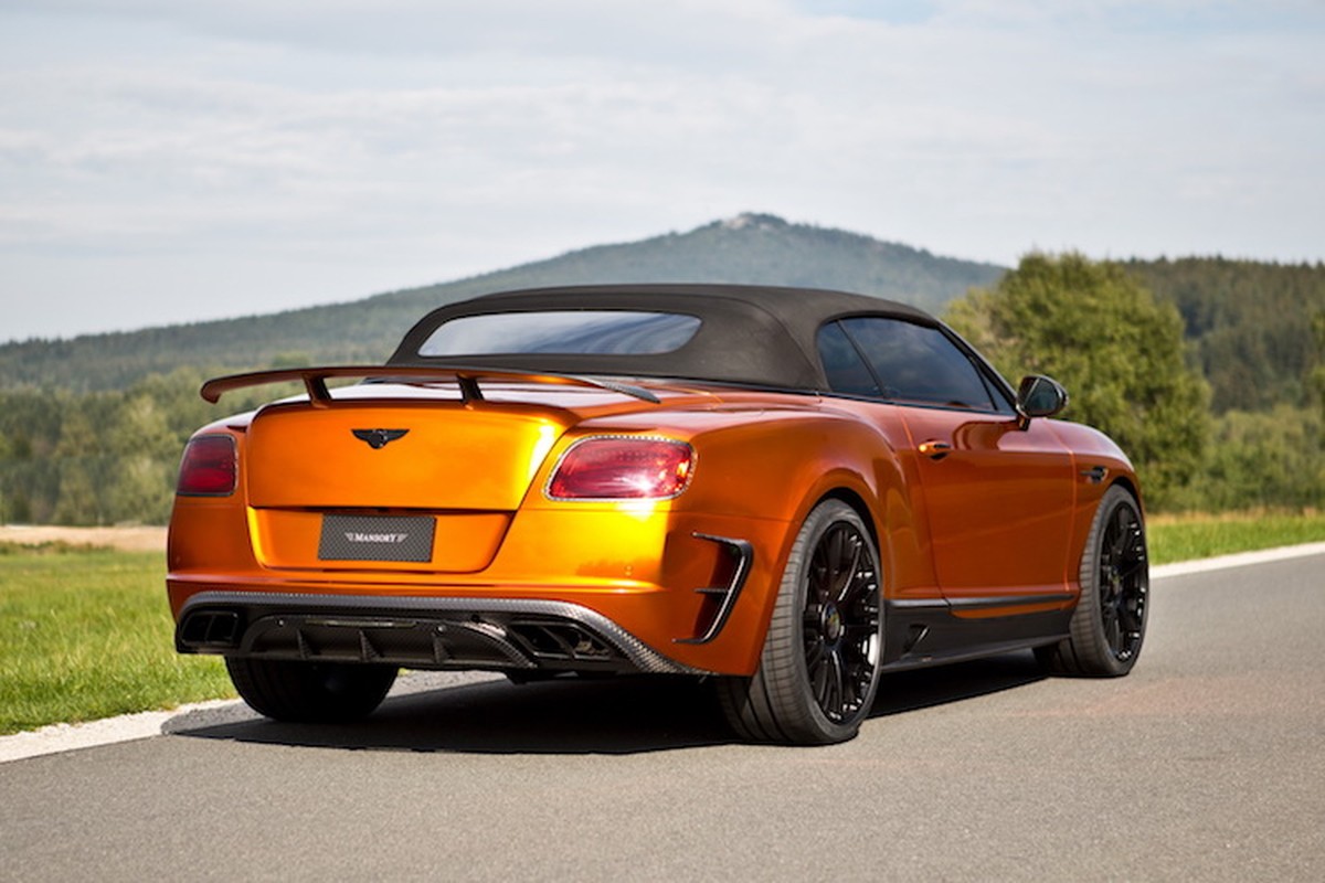 Soc voi ban do Bentley Continental GTC 