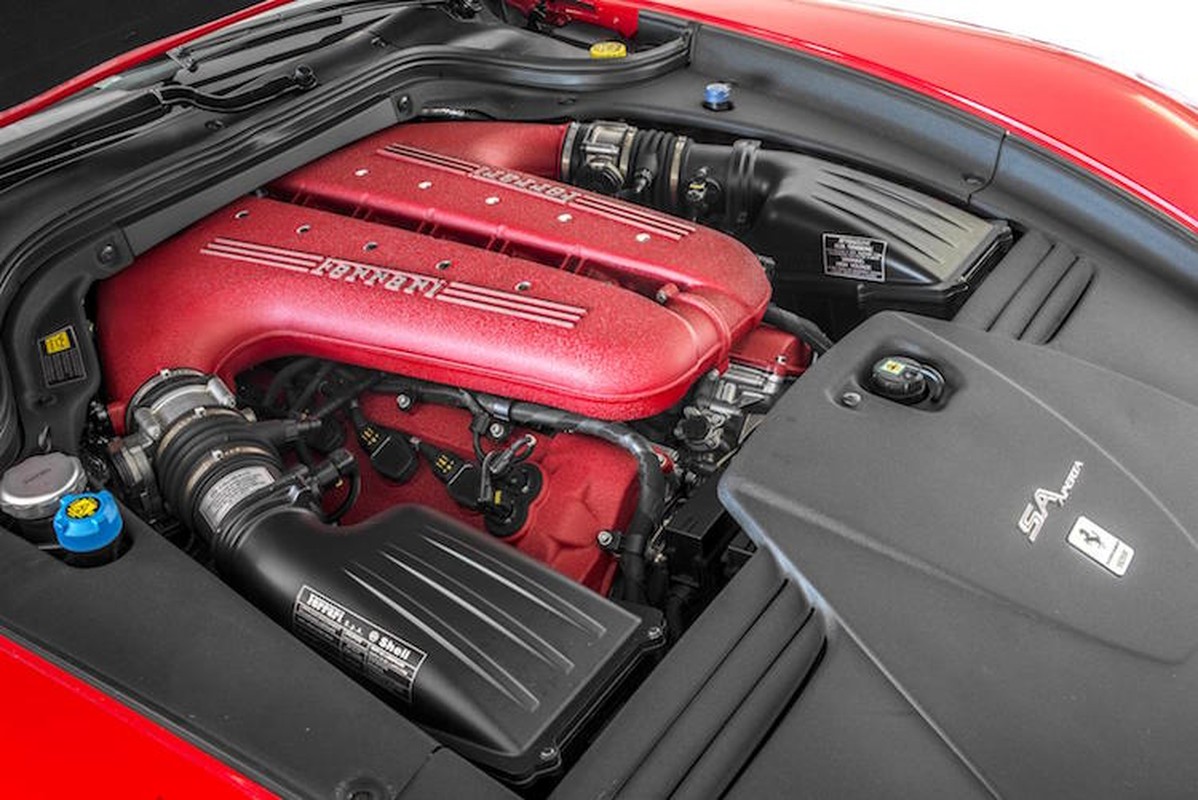 “Tuyet pham” mui tran Ferrari 599 SA Apertas gia 30,2 ty-Hinh-9