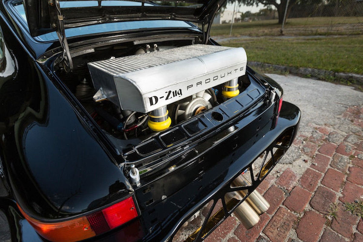 Xem Porsche 930 Turbo “lot xac” thanh xe dua 934 Turbo RSR-Hinh-9
