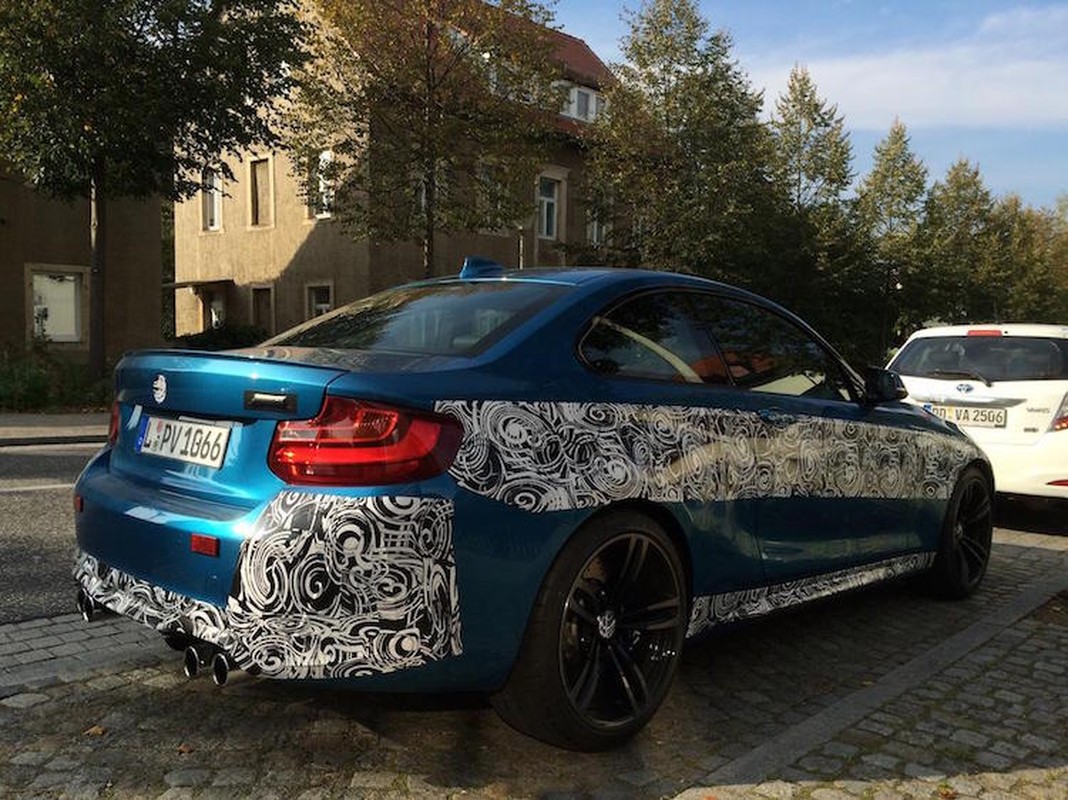 BMW M2 lo dien 