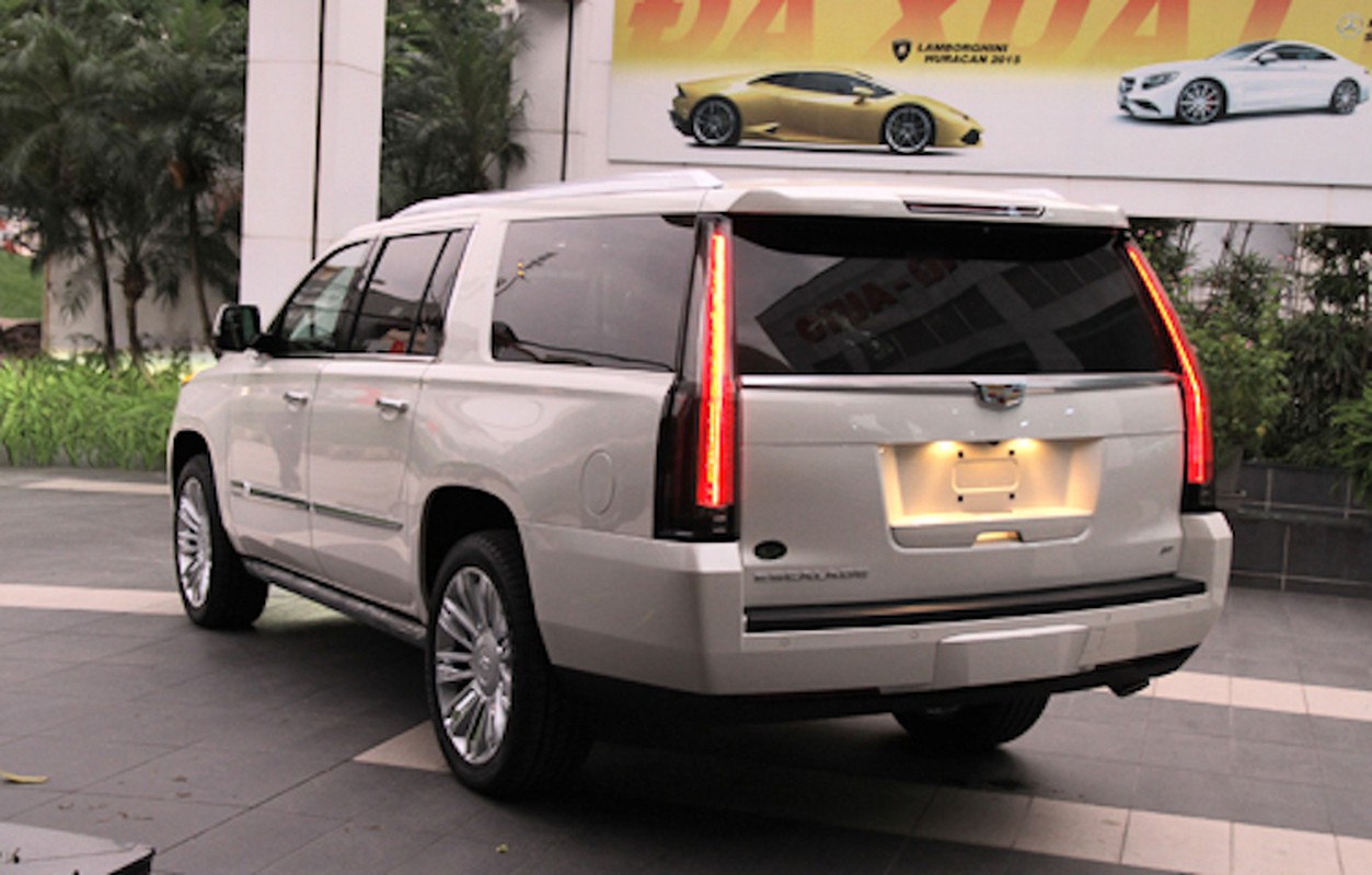 Xe sang Cadillac Escalade 