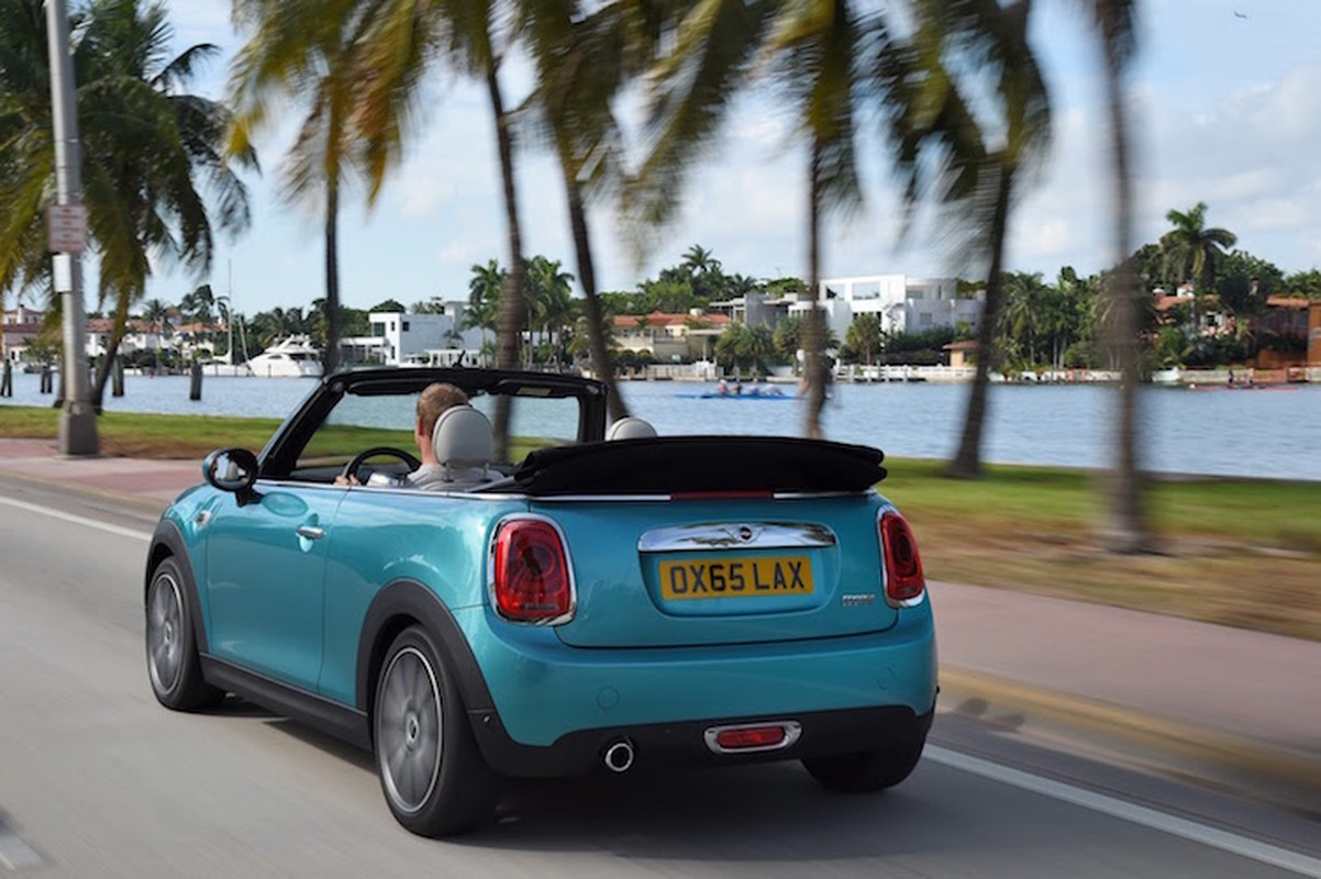 Dong MINI Convertible the he moi duoc trang bi nhung gi?-Hinh-9