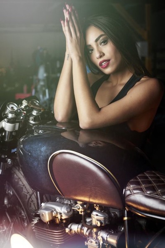 &quot;Xe no&quot; Honda CB550 cafe racer do dang chan dai Anh quoc-Hinh-12