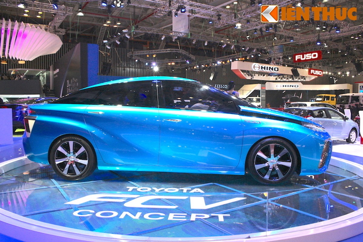 Soi xe xanh “cuc ky dac biet” Toyota FCV tai VMS 2015-Hinh-2