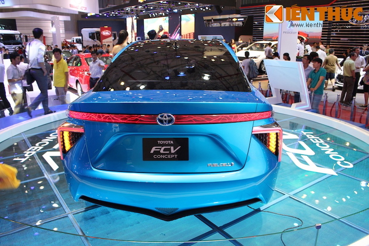Soi xe xanh “cuc ky dac biet” Toyota FCV tai VMS 2015-Hinh-9