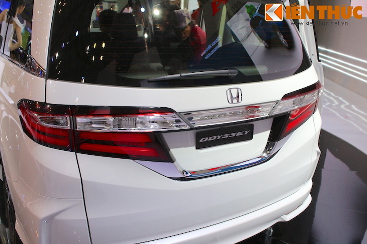 Kham pha MPV hang sang Honda Odyssey gia 2 ty tai VN?-Hinh-6