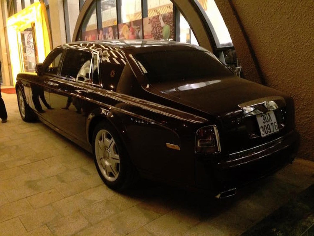 Rolls-Royce Phantom Lua Thieng 51 ty dao pho Ha Noi-Hinh-11