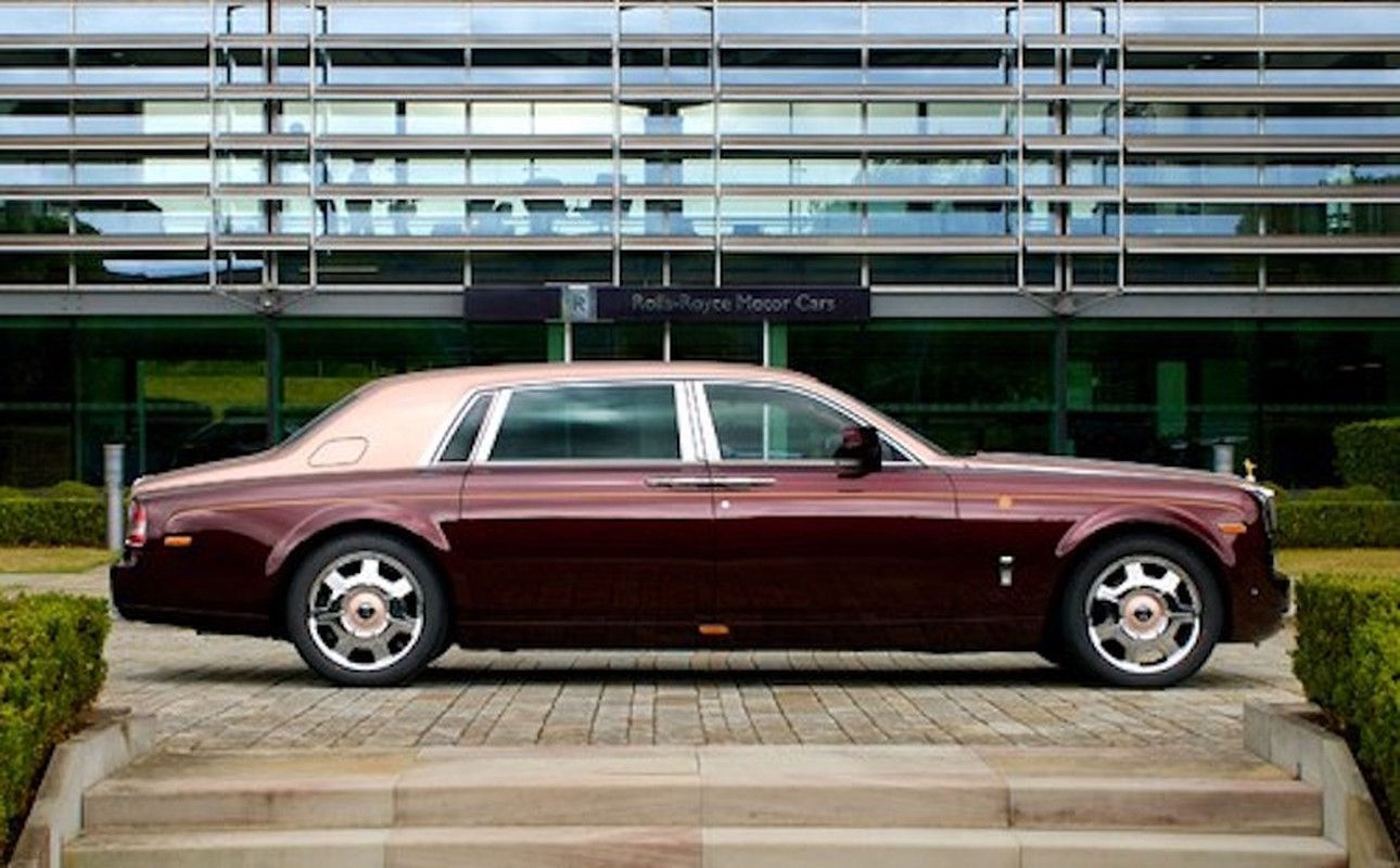 Rolls-Royce Phantom Lua Thieng 51 ty dao pho Ha Noi-Hinh-4