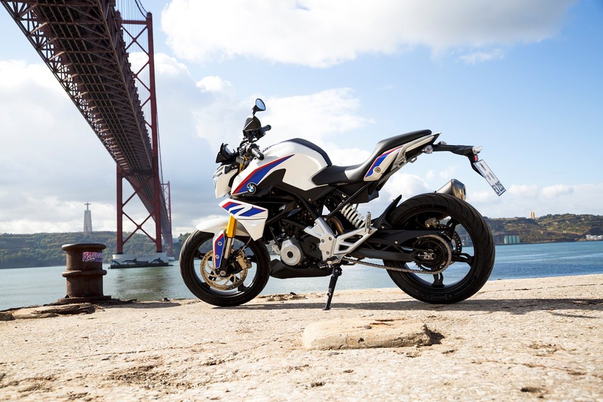 BMW G310R: Moto PKL gia re canh tranh KTM Duke 390-Hinh-4