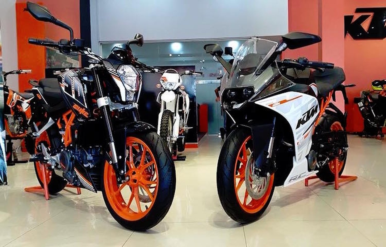 Bo doi KTM RC250 &amp; 250 DUKE ra mat tai Viet Nam