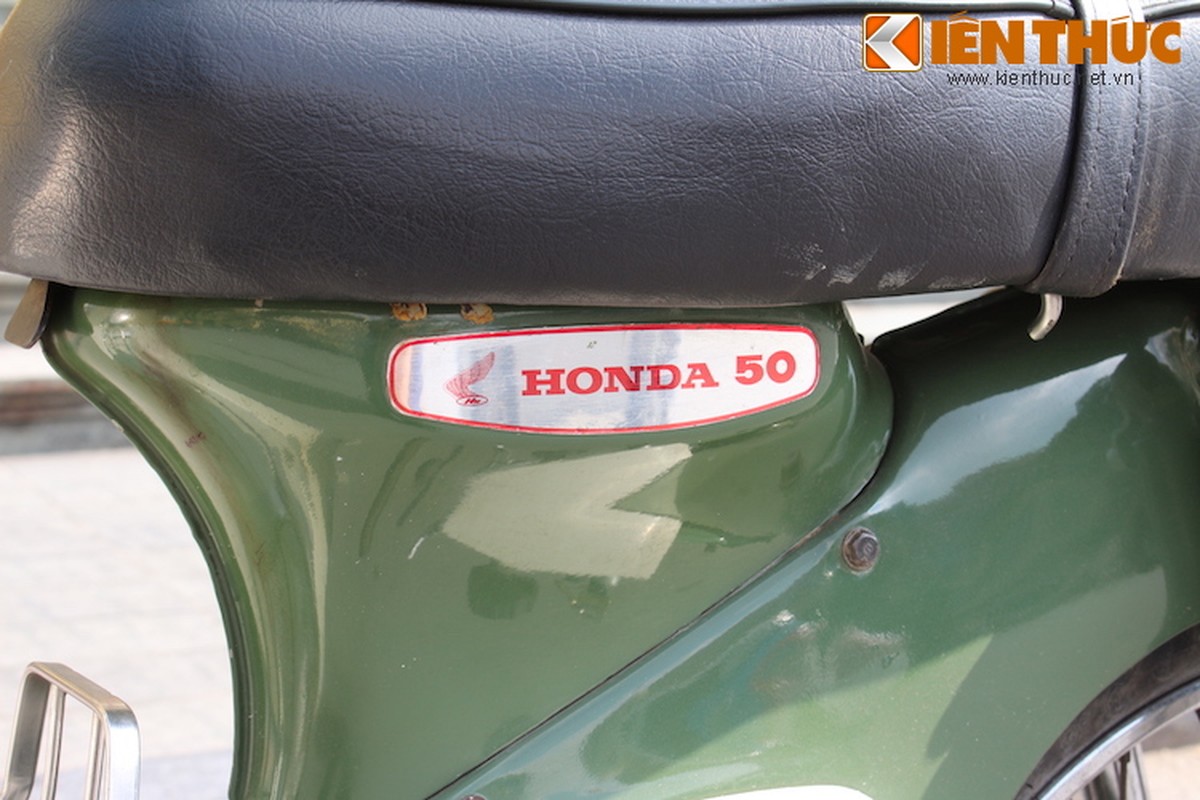 Ngam “co vat hang hiem” Honda C50 Dame 1967 tai Ha Noi-Hinh-10