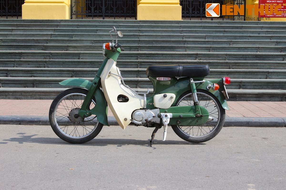 Ngam “co vat hang hiem” Honda C50 Dame 1967 tai Ha Noi-Hinh-3