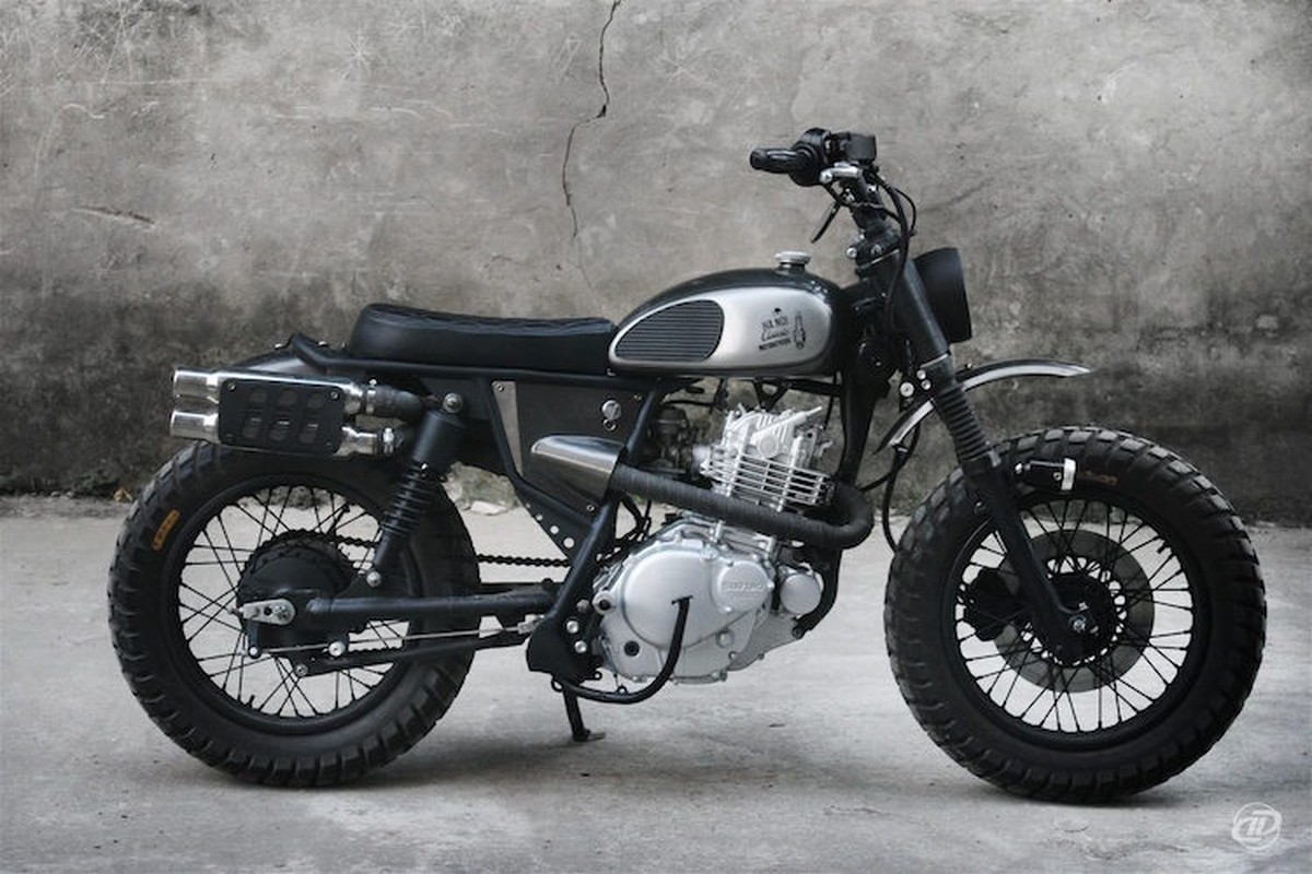 Suzuki GN250 Scrambler 