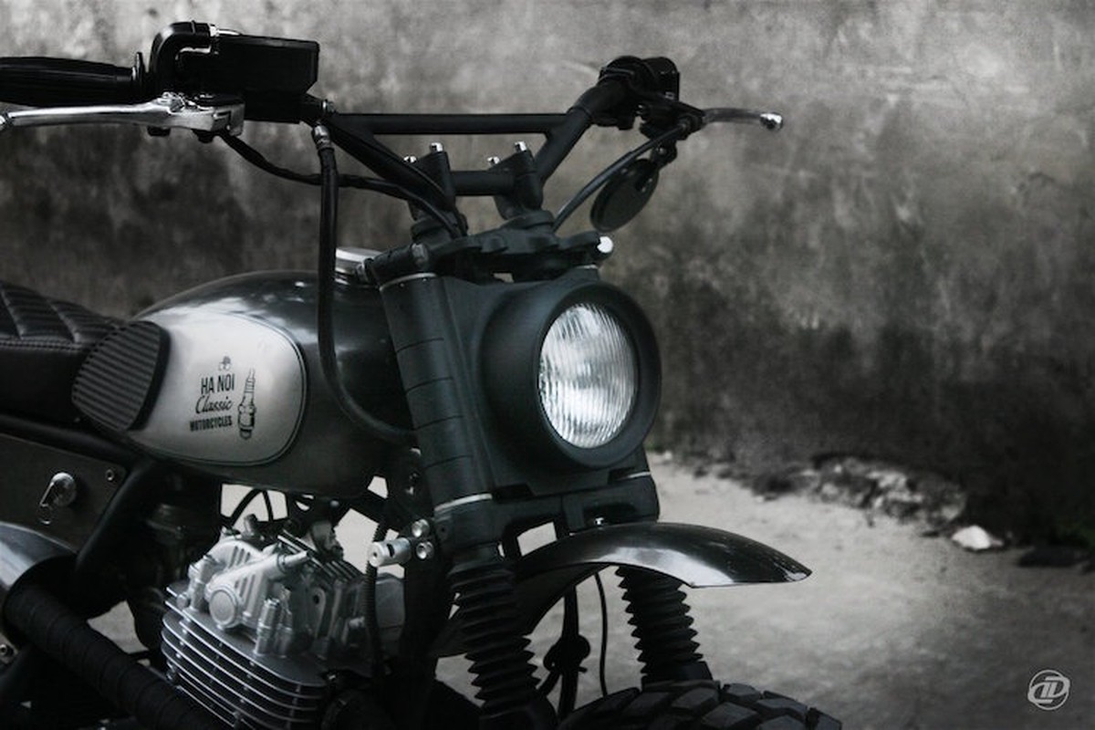 Suzuki GN250 Scrambler 