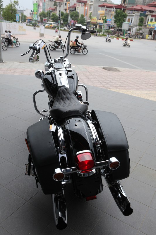 Harley-Davidson Road King Classic “full do choi” tai Ha Noi-Hinh-13
