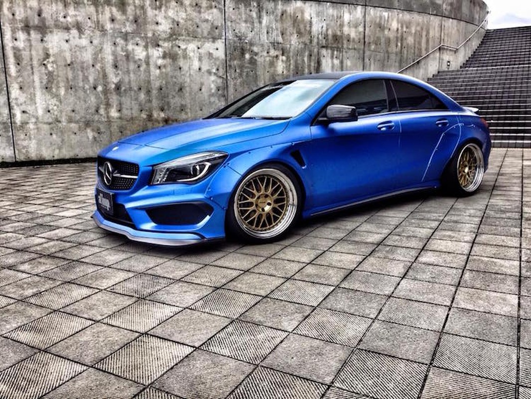 Mercedes CLA do widebody “khung” cua dan choi Nhat