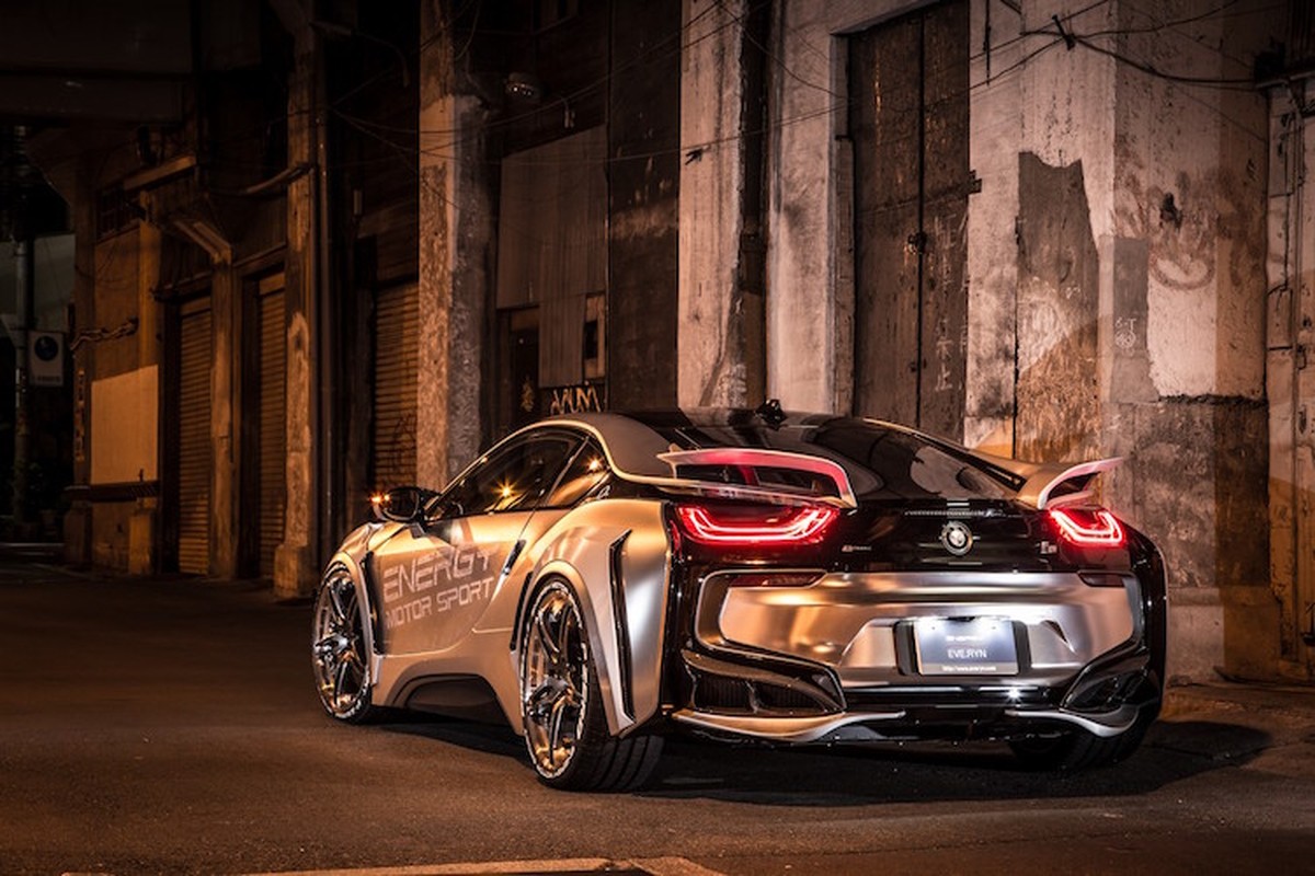 Tram tro truoc BMW i8 do widebody dau tien tren The gioi-Hinh-6