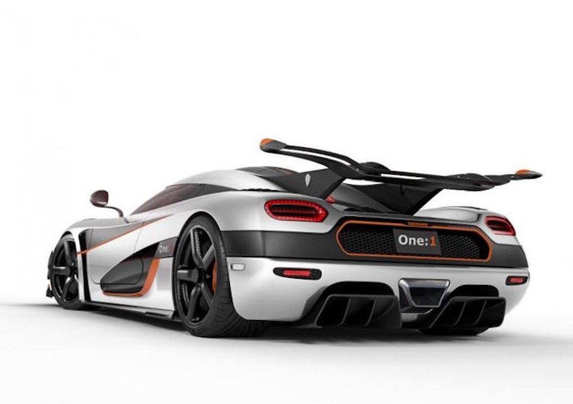 Ban test sieu xe Koenigsegg One:1 co gia “khung” 135 ty-Hinh-6