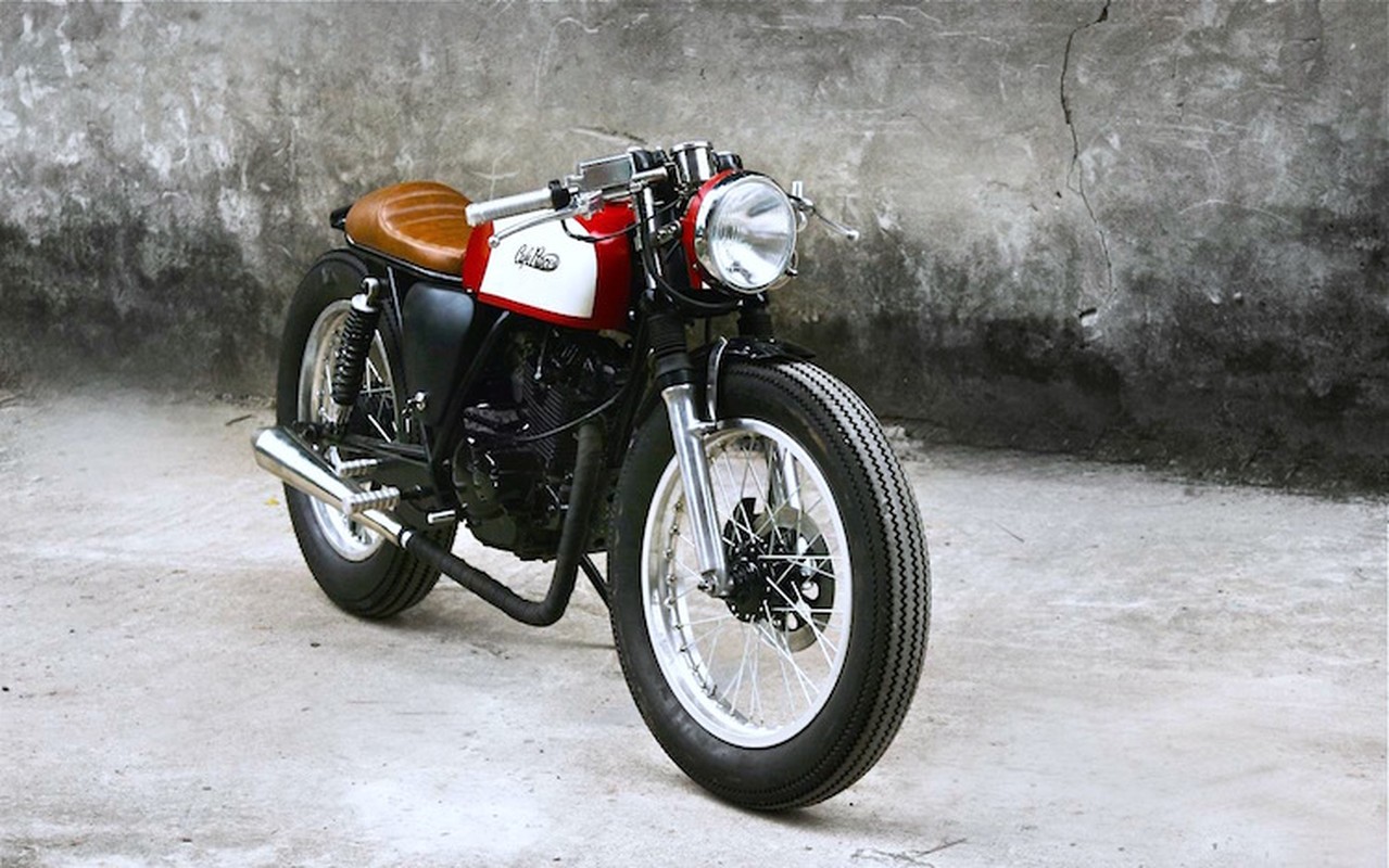 Ban do Suzuki GN125 Cafe Racer cua tho Viet len bao Tay