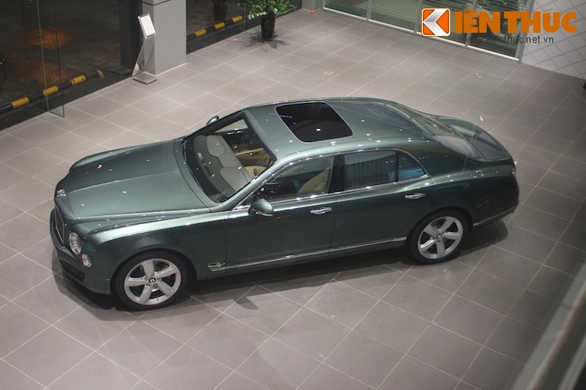 Bentley Mulsanne Speed chuc ty, 