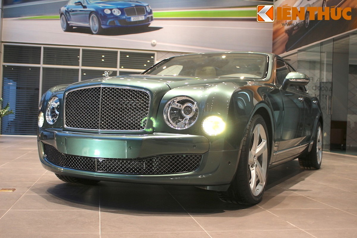 Bentley Mulsanne Speed chuc ty, 