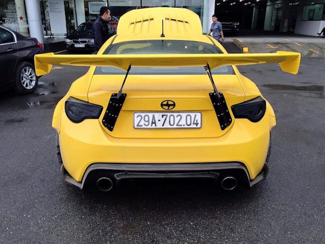 Toyota GT86 khung nhat Viet Nam thay ao, 