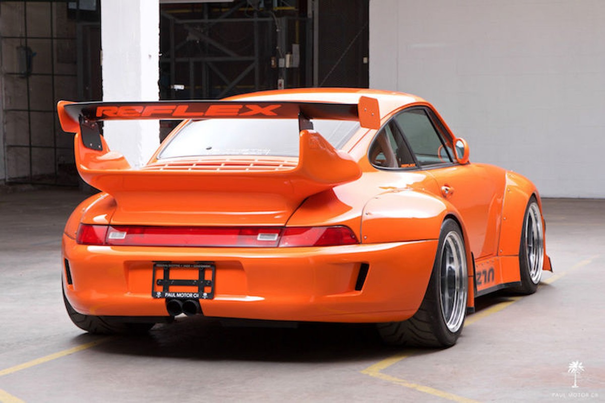 Can canh Porsche 911 do widebody “xac Duc, hon My“-Hinh-3